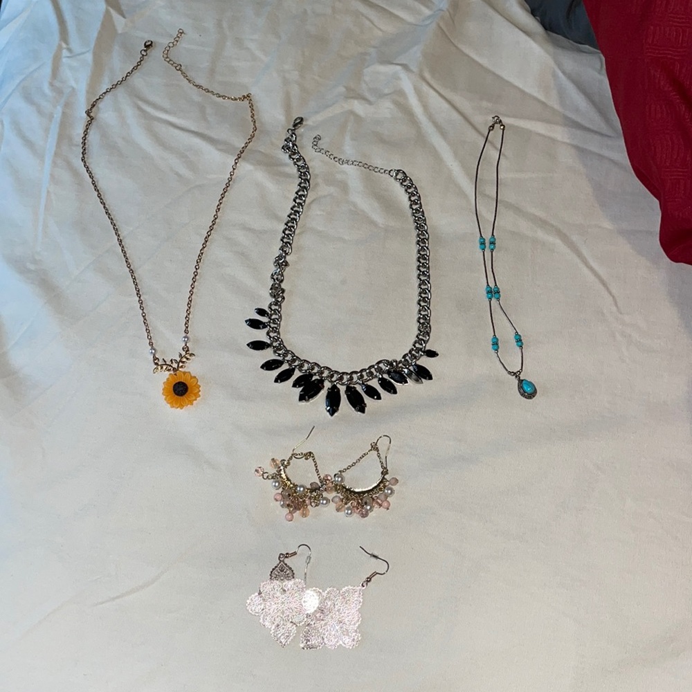 Jewelry bundle!!